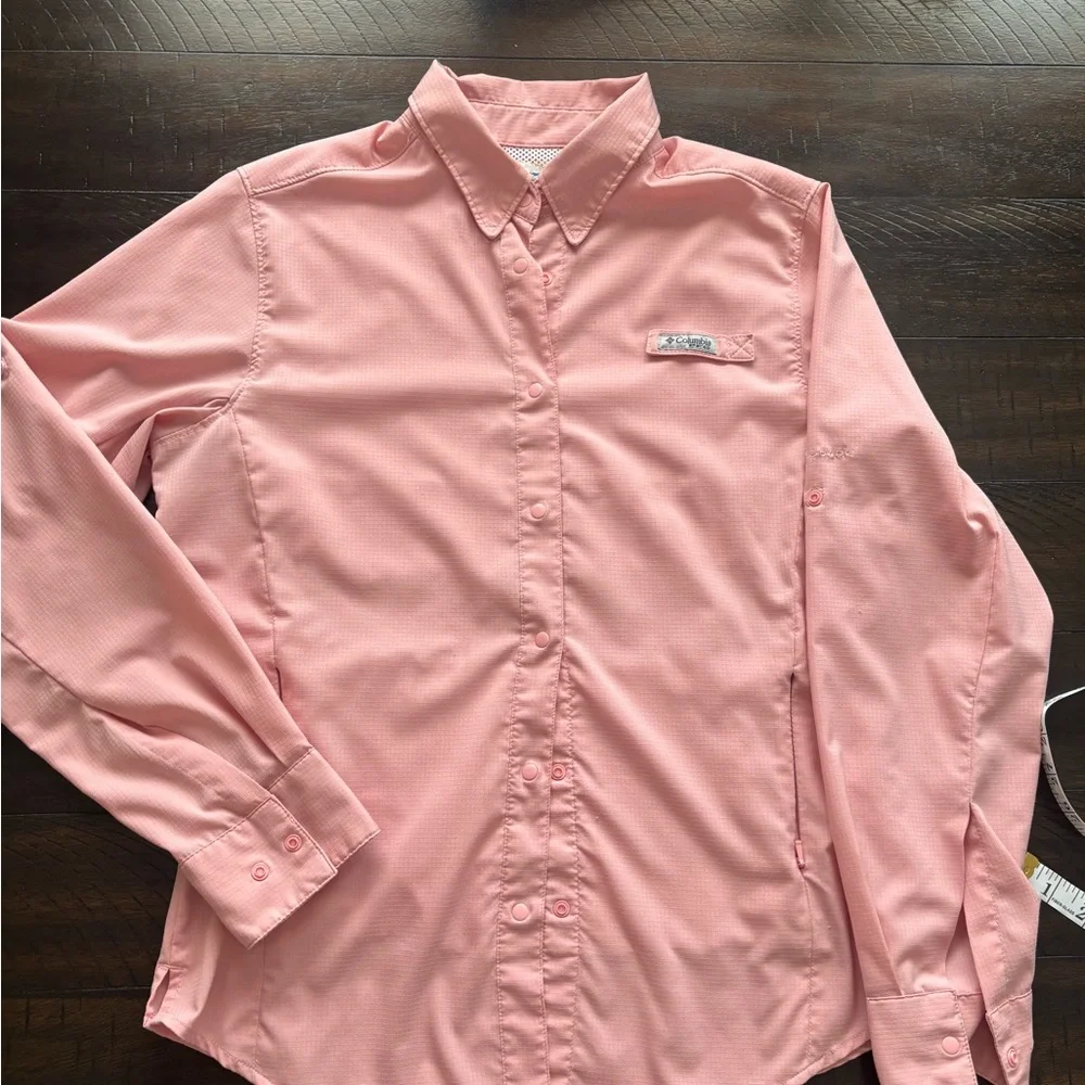 Columbia Pink Button-Up Women's Top - Picture 6 of 12